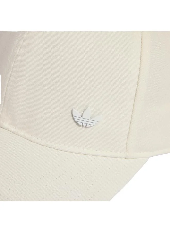 اديداس اوريجينالز قبعة Everyday Icons With Tonal Metal Trefoil